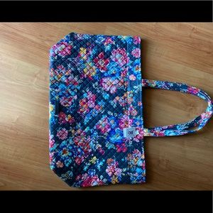 Brand New Vera Bradley Iconic Grand Tote